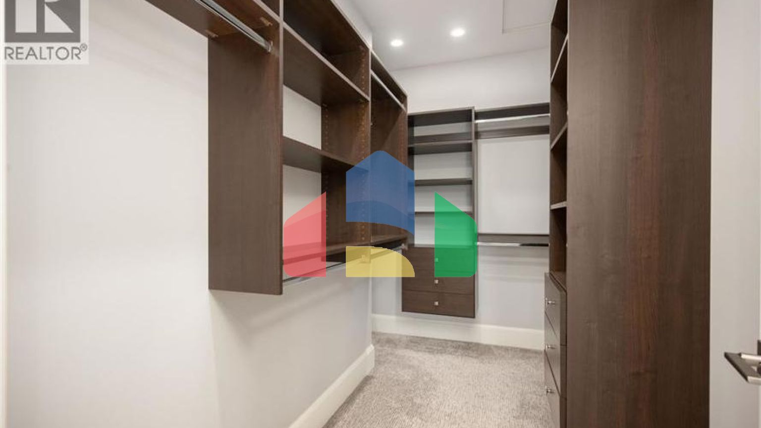 Residential - Single Family Home - Richmond, Canada - Canada