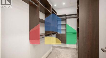 Residential - Single Family Home - Richmond, Canada - Canada