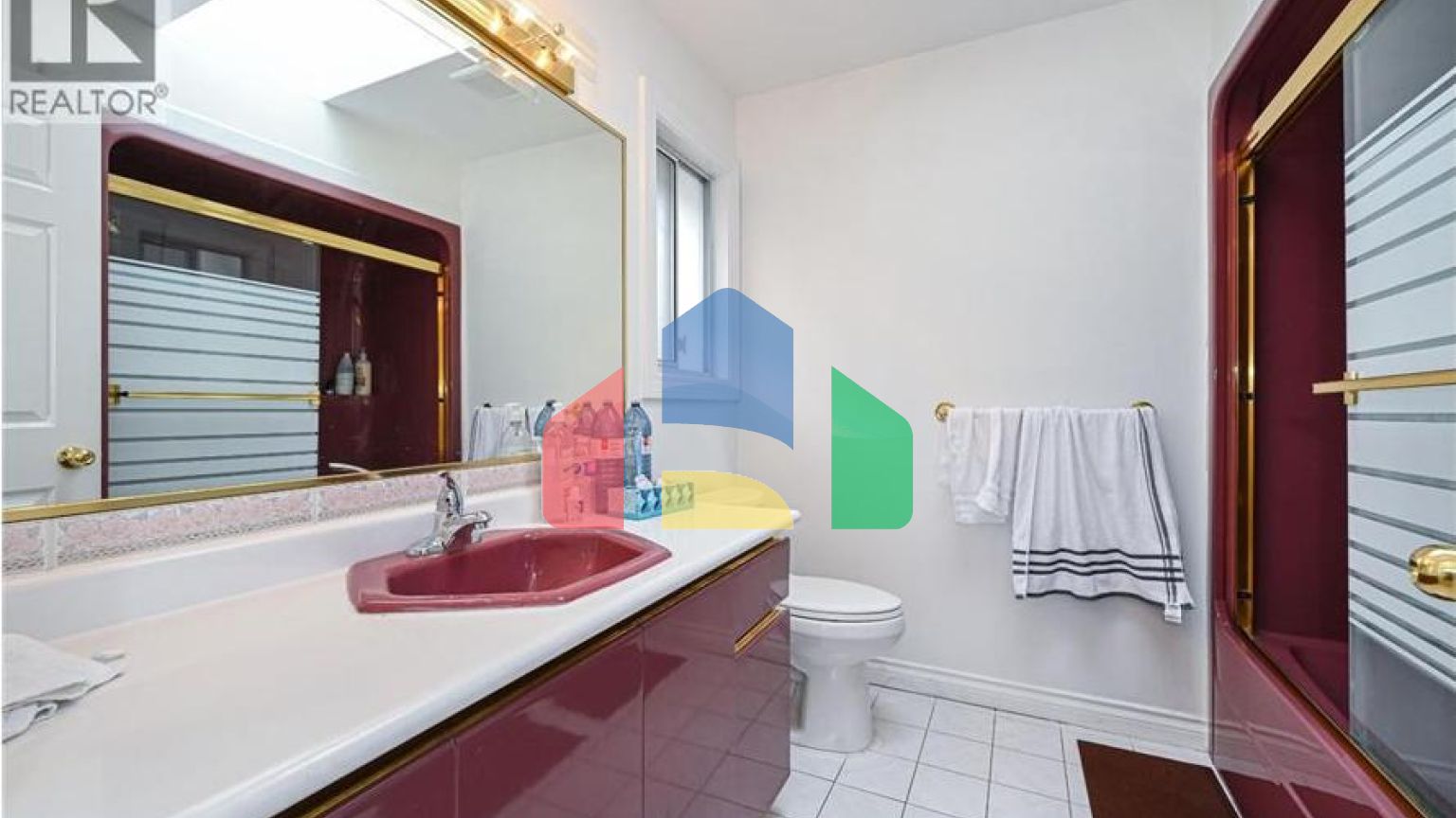 Residential - Single Family Home - Richmond, Canada - Canada