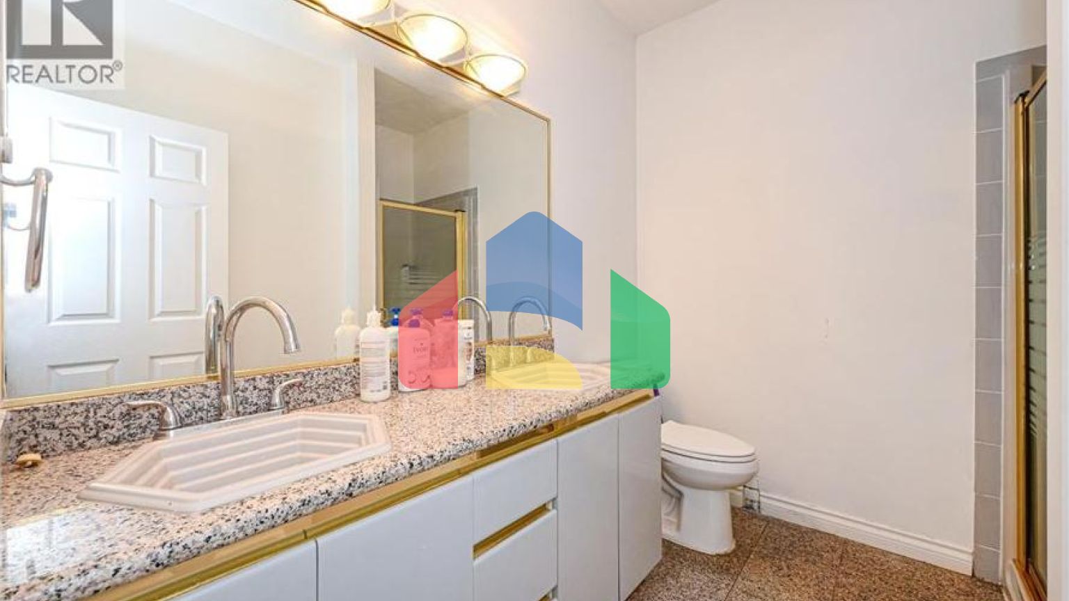 Residential - Single Family Home - Richmond, Canada - Canada