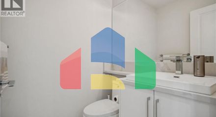 Residential - Townhouse - Richmond, Canada - Canada