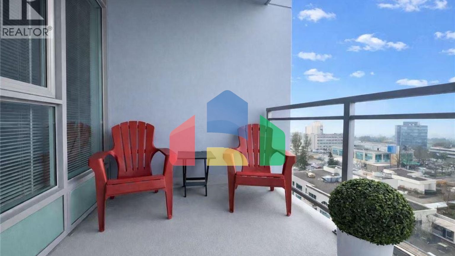 Residential - Single Family Home - Richmond, Canada - Canada