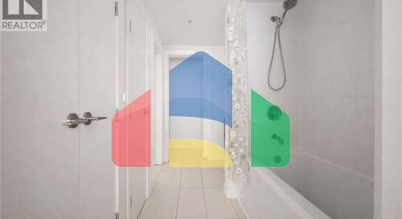 Residential - Single Family Home - Richmond, Canada - Canada