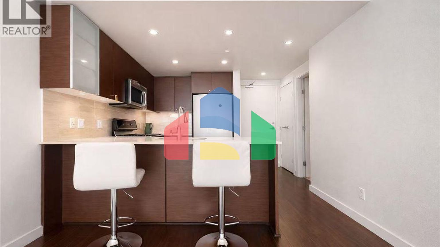 Residential - Single Family Home - Richmond, Canada - Canada