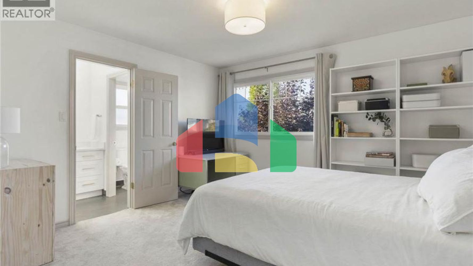 Residential - Single Family Home - Richmond, Canada - Canada