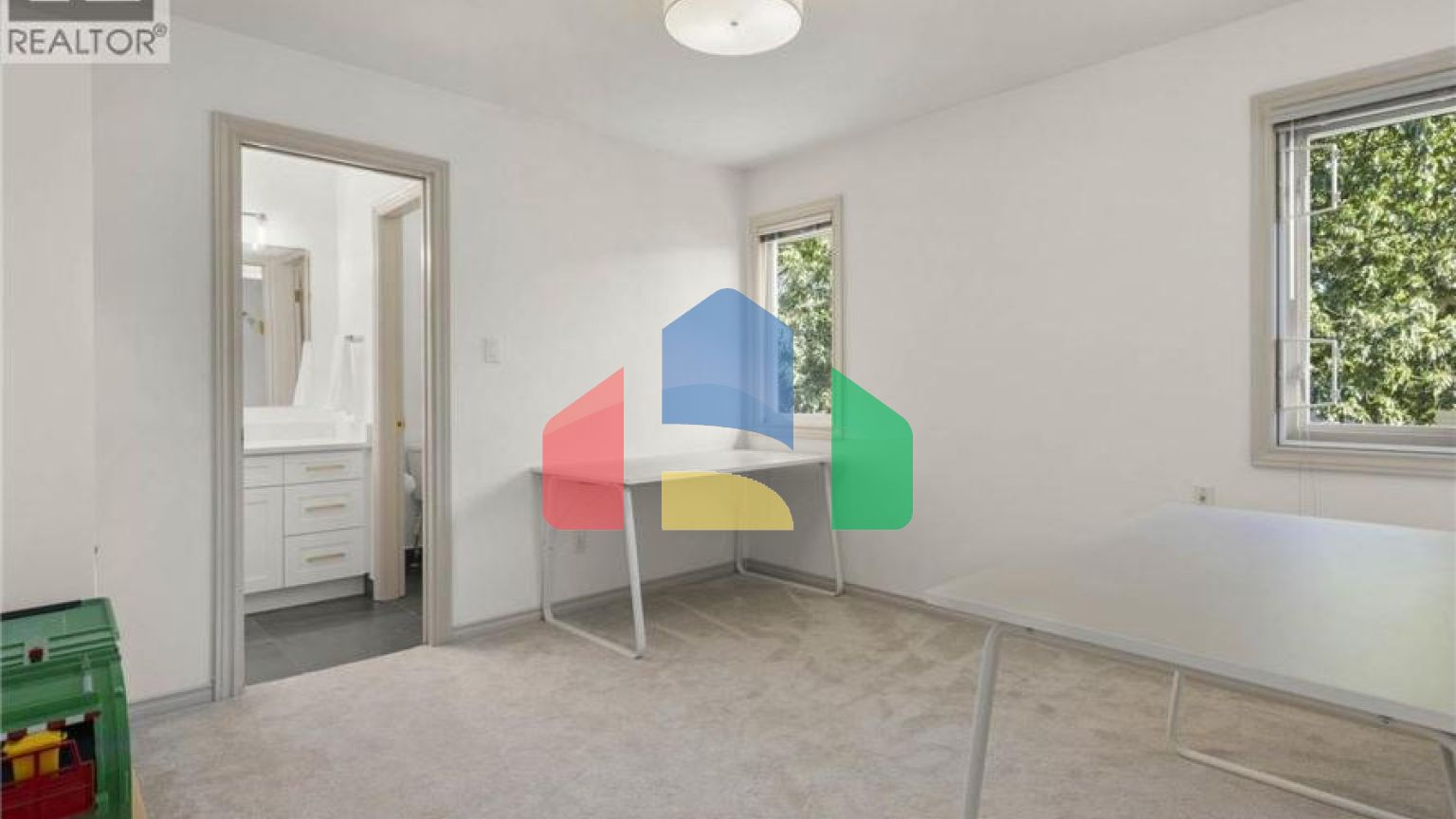 Residential - Single Family Home - Richmond, Canada - Canada