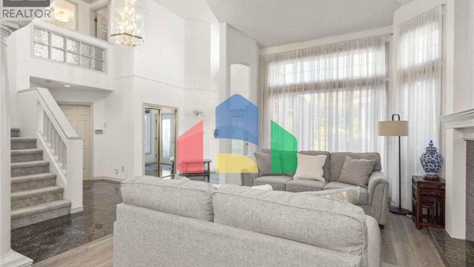 Residential - Single Family Home - Richmond, Canada - Canada