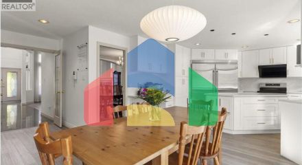 Residential - Single Family Home - Richmond, Canada - Canada