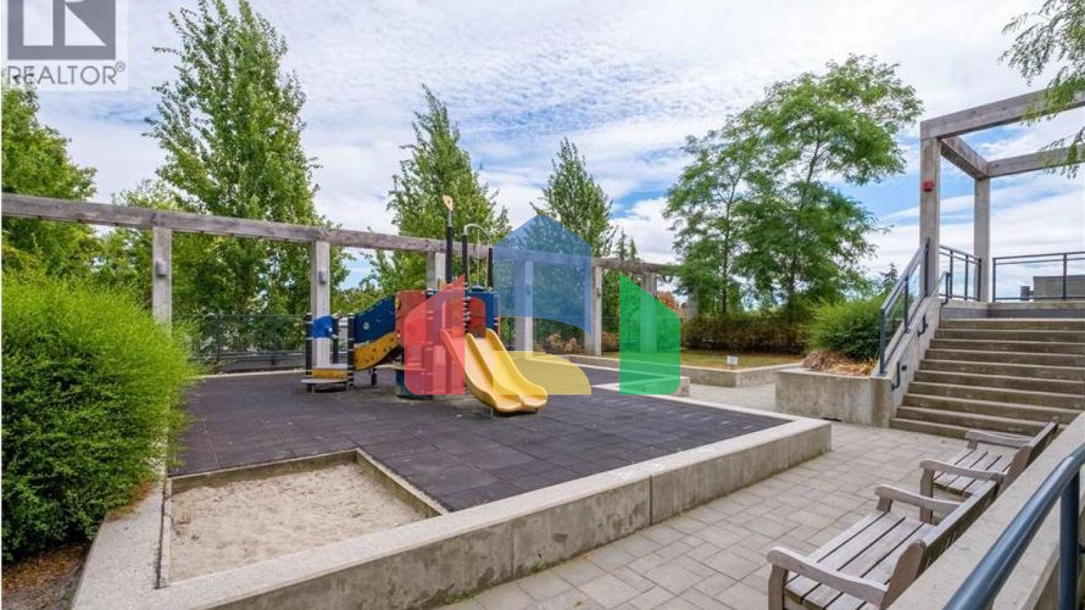 Residential - Single Family Home - Richmond, Canada - Canada