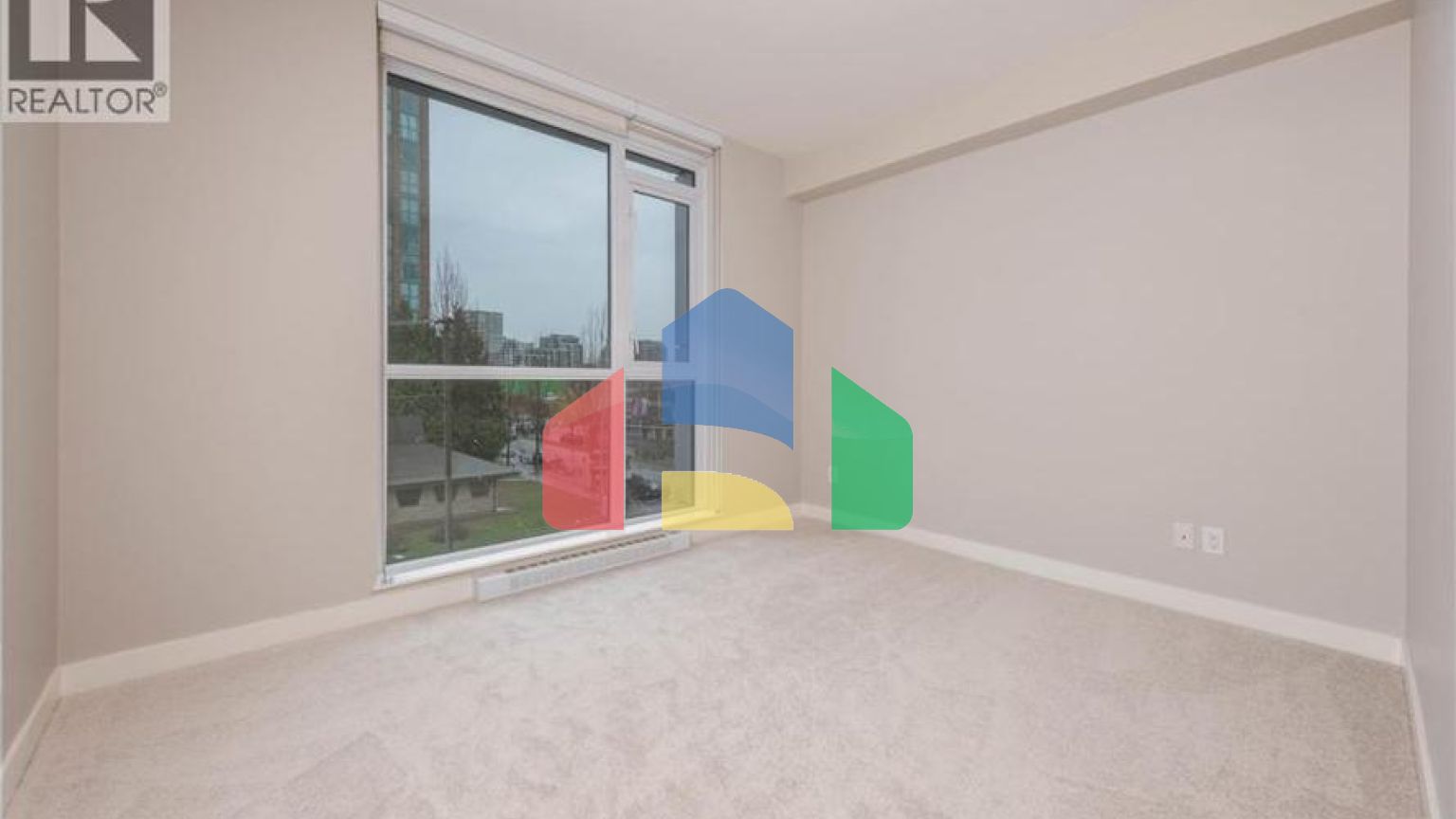 Residential - Single Family Home - Richmond, Canada - Canada