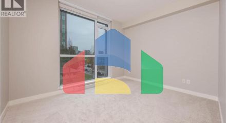 Residential - Single Family Home - Richmond, Canada - Canada