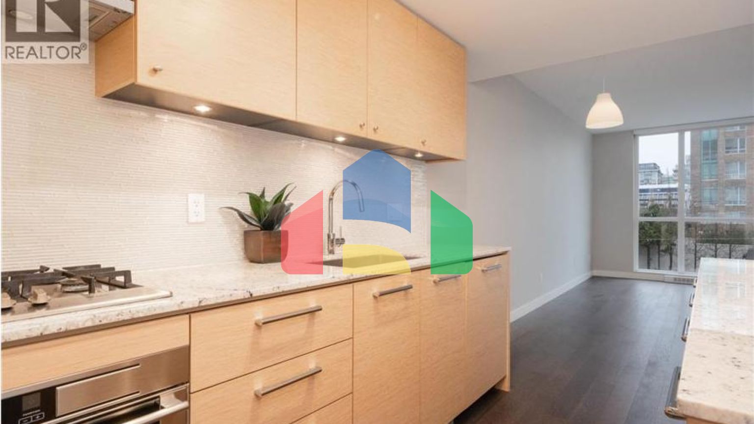 Residential - Single Family Home - Richmond, Canada - Canada