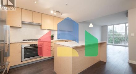 Residential - Single Family Home - Richmond, Canada - Canada