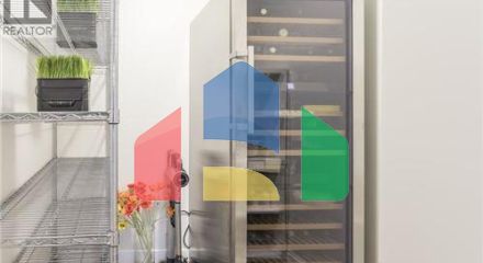 Residential - Single Family Home - Richmond, Canada - Canada