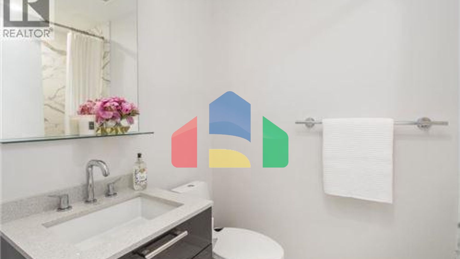 Residential - Single Family Home - Richmond, Canada - Canada