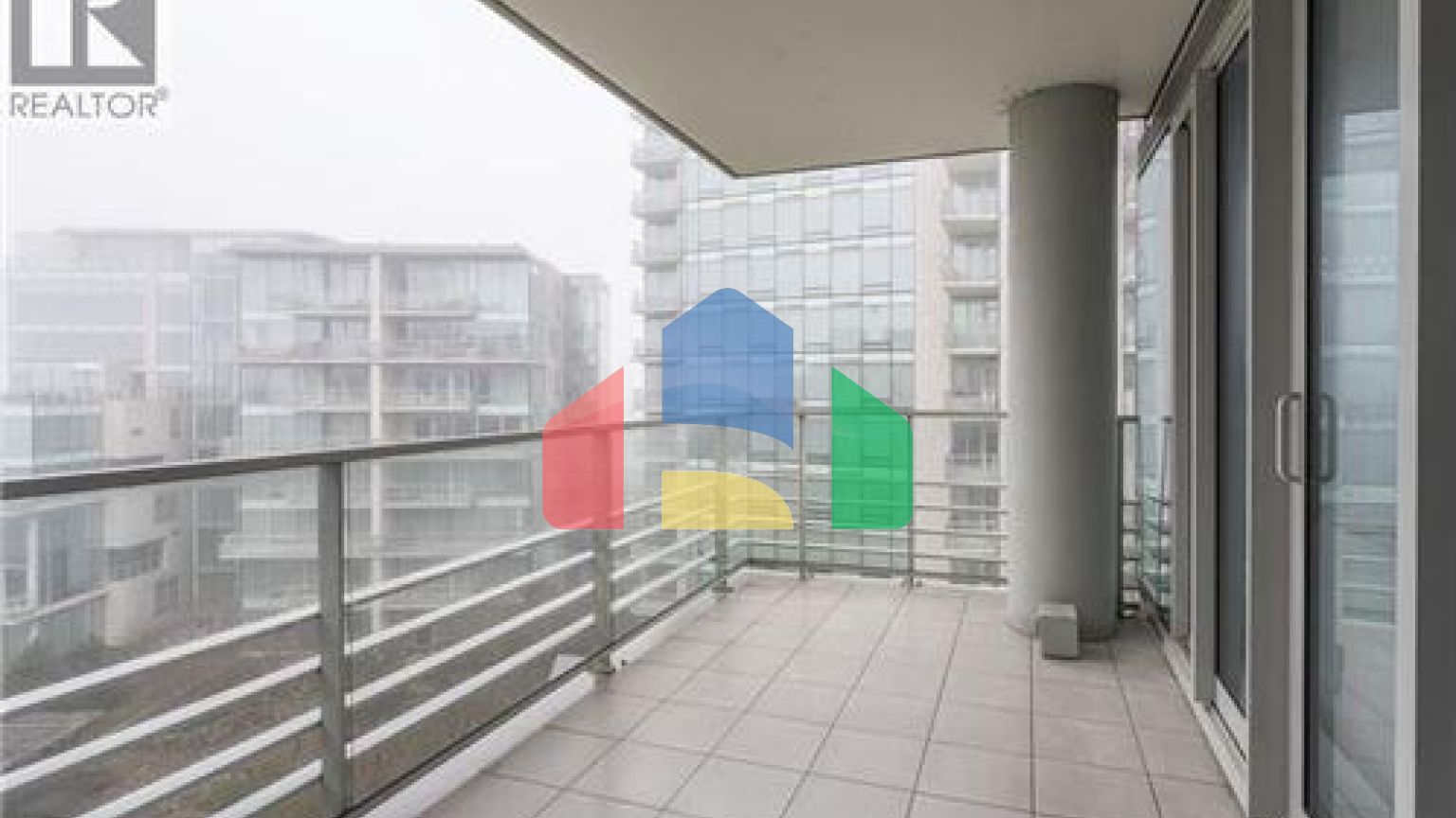 Residential - Single Family Home - Richmond, Canada - Canada