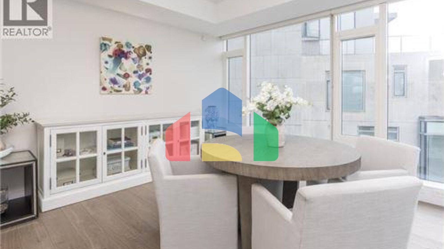 Residential - Single Family Home - Richmond, Canada - Canada