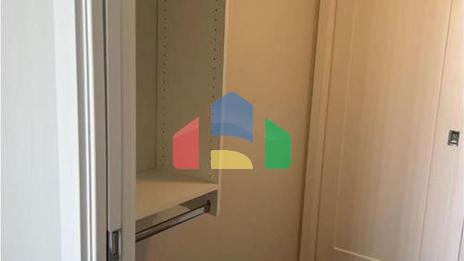 Residential - Single Family Home - Richmond, Canada - Canada