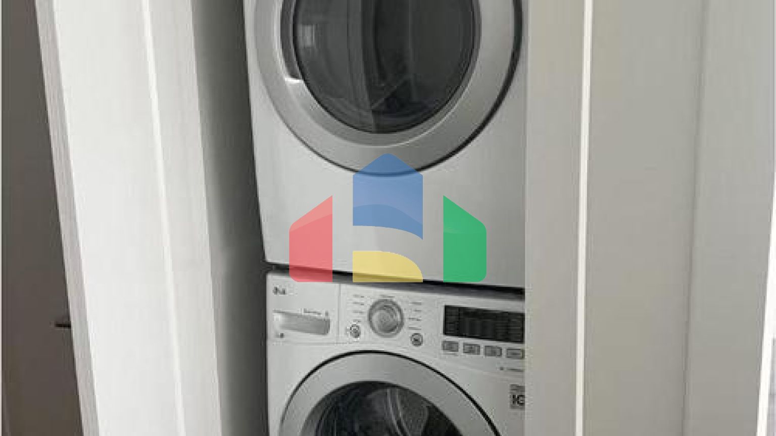 Residential - Single Family Home - Richmond, Canada - Canada