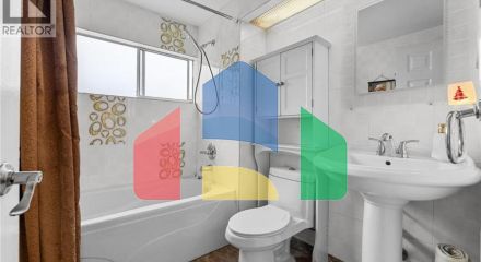 Residential - Townhouse - Richmond, Canada - Canada