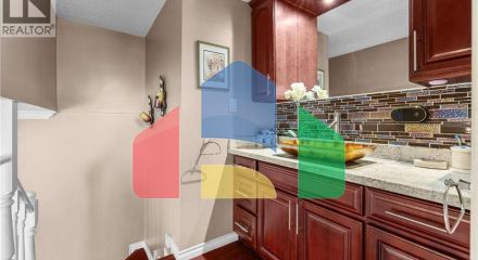 Residential - Townhouse - Richmond, Canada - Canada