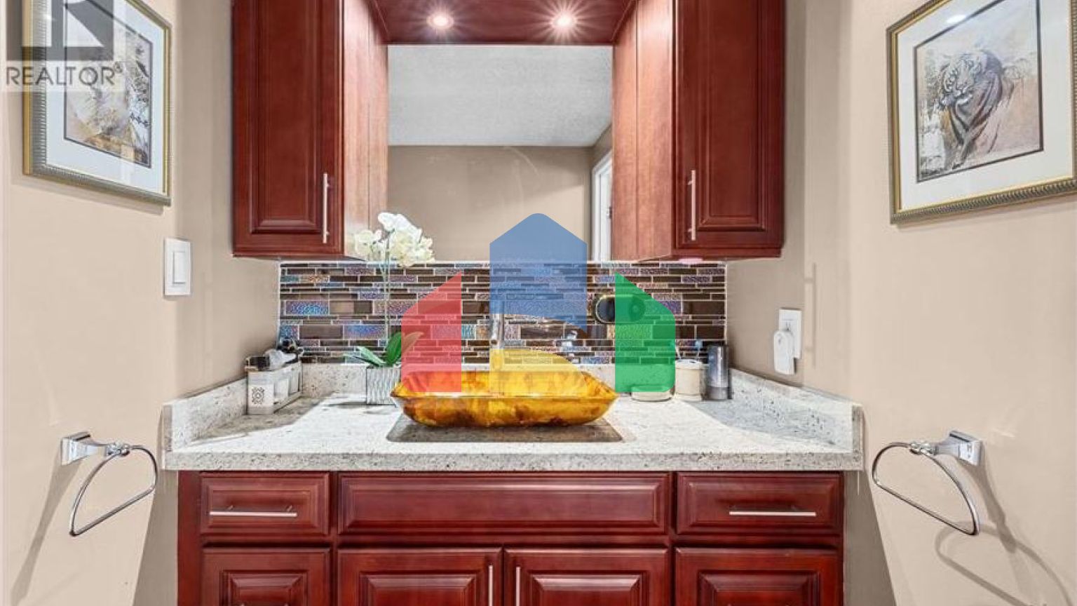 Residential - Townhouse - Richmond, Canada - Canada