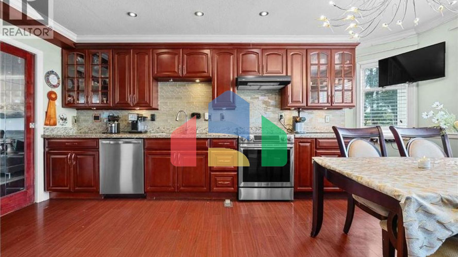 Residential - Townhouse - Richmond, Canada - Canada