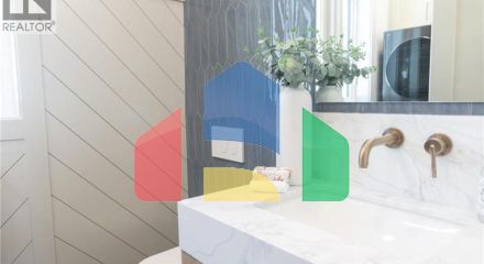 Residential - Single Family Home - Richmond, Canada - Canada