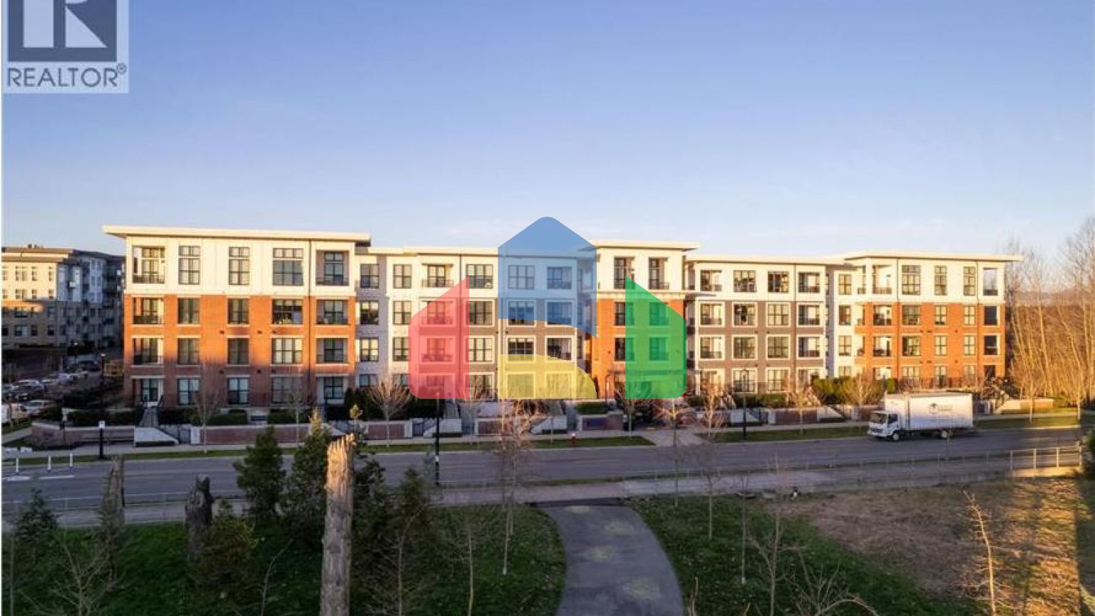 Residential - Condo/Apartment - Richmond, Canada - Canada