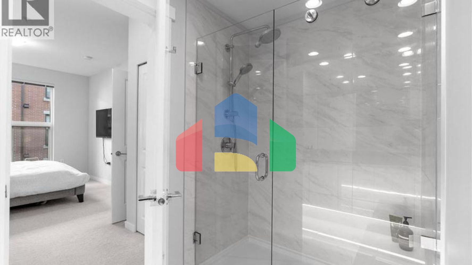 Residential - Condo/Apartment - Richmond, Canada - Canada