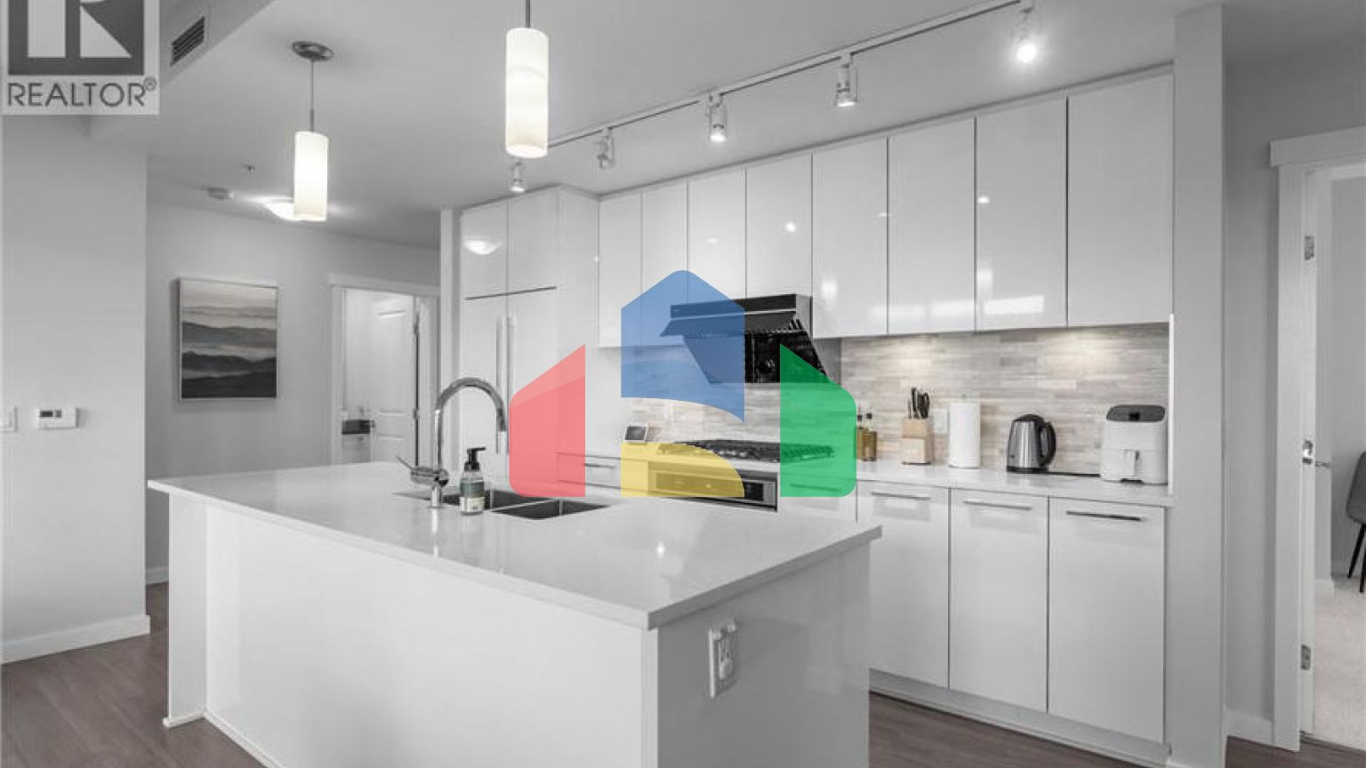 Residential - Condo/Apartment - Richmond, Canada - Canada