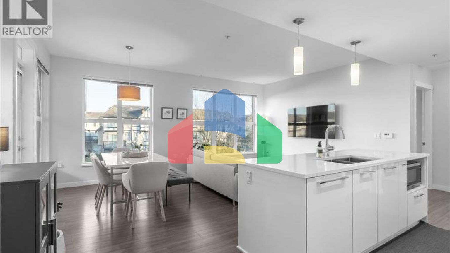 Residential - Condo/Apartment - Richmond, Canada - Canada