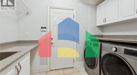 Residential - Single Family Home - Richmond, Canada - Canada