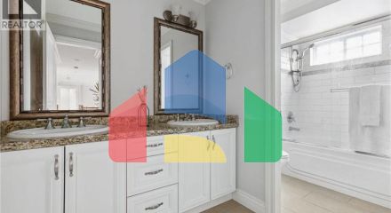 Residential - Single Family Home - Richmond, Canada - Canada