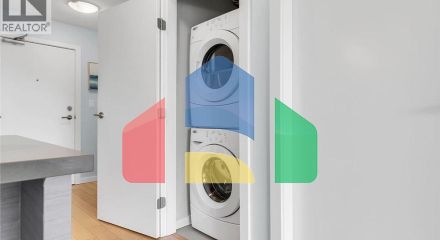 Residential - Single Family Home - Richmond, Canada - Canada