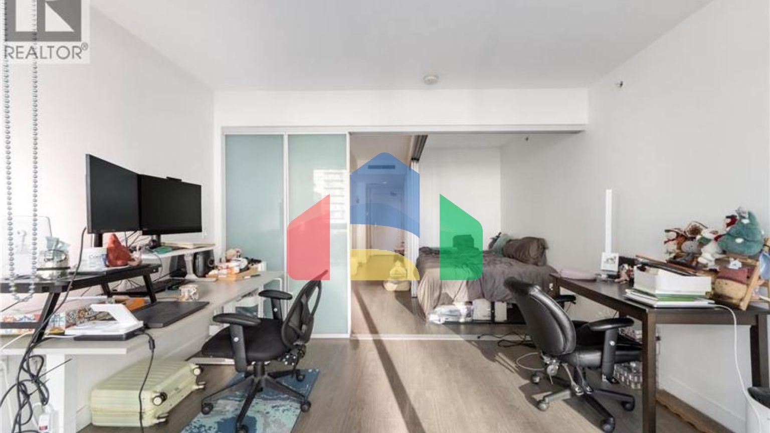 Residential - Single Family Home - Richmond, Canada - Canada