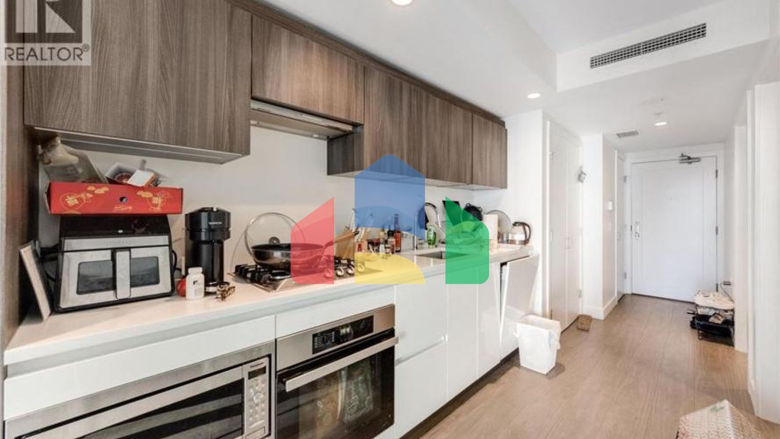 Residential - Single Family Home - Richmond, Canada - Canada