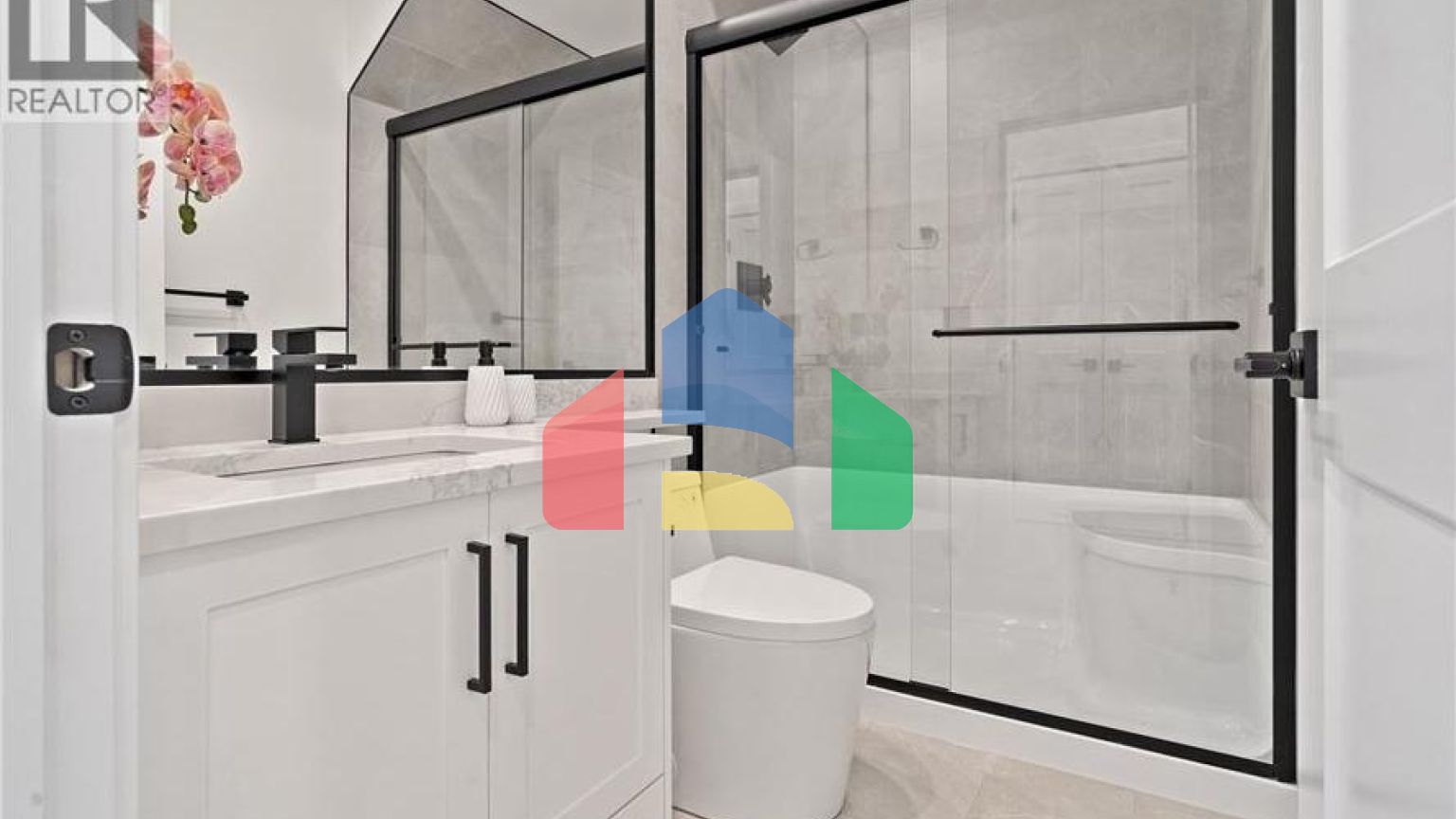 Residential - Single Family Home - Richmond, Canada - Canada