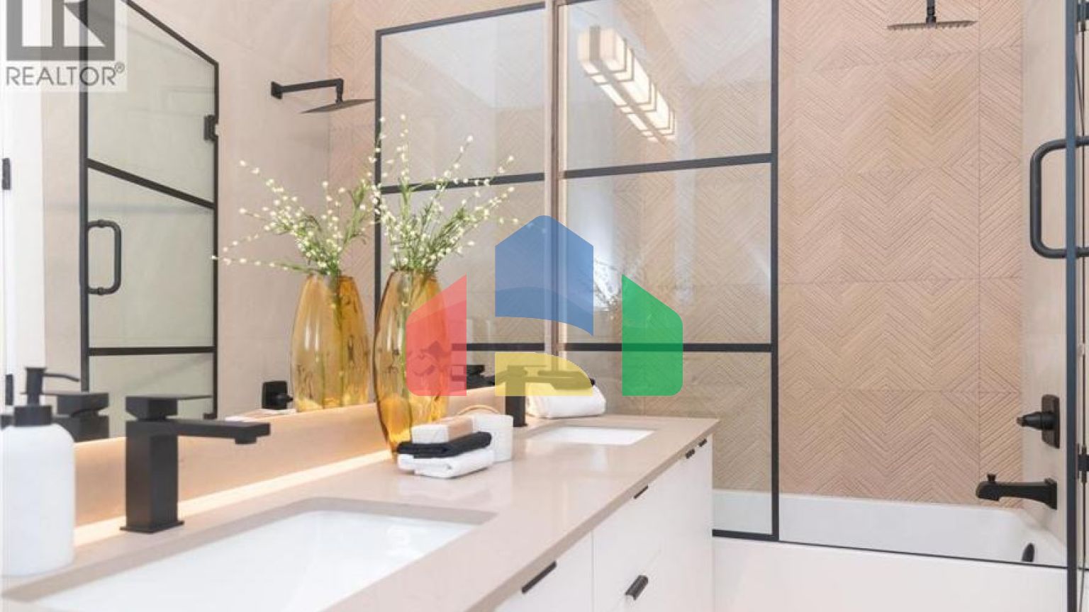 Residential - Single Family Home - Richmond, Canada - Canada