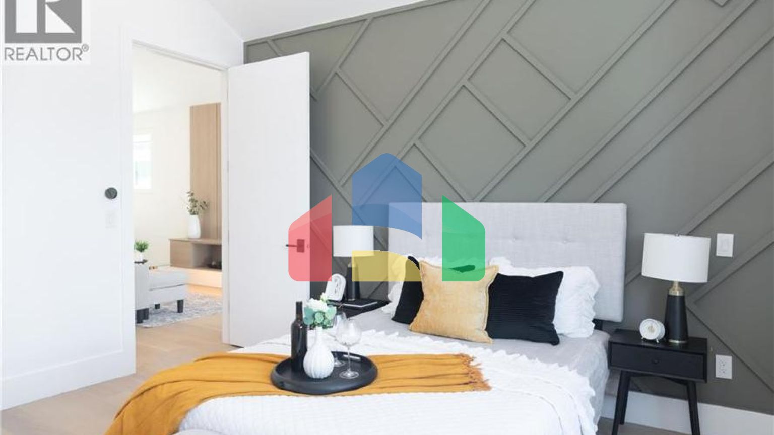 Residential - Single Family Home - Richmond, Canada - Canada