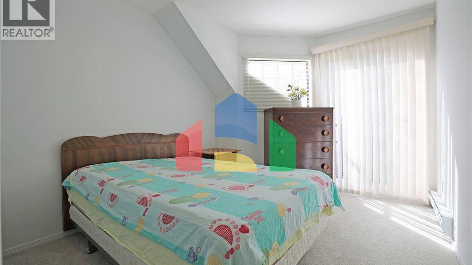 Residential - Townhouse - Richmond, Canada - Canada