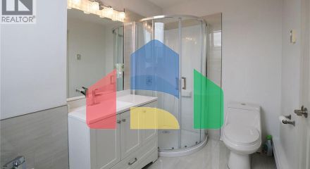 Residential - Townhouse - Richmond, Canada - Canada