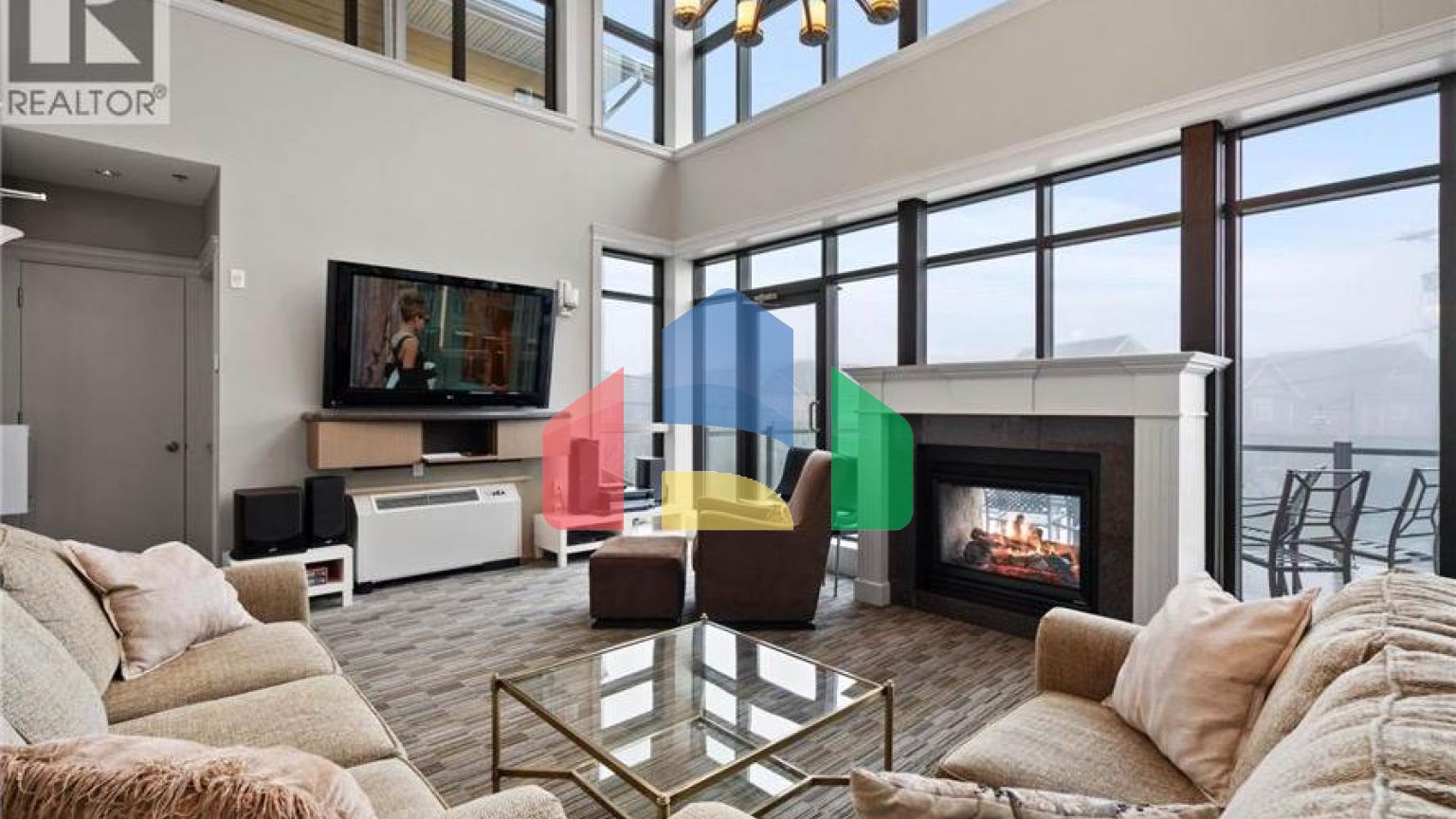 Residential - Single Family Home - Richmond, Canada - Canada