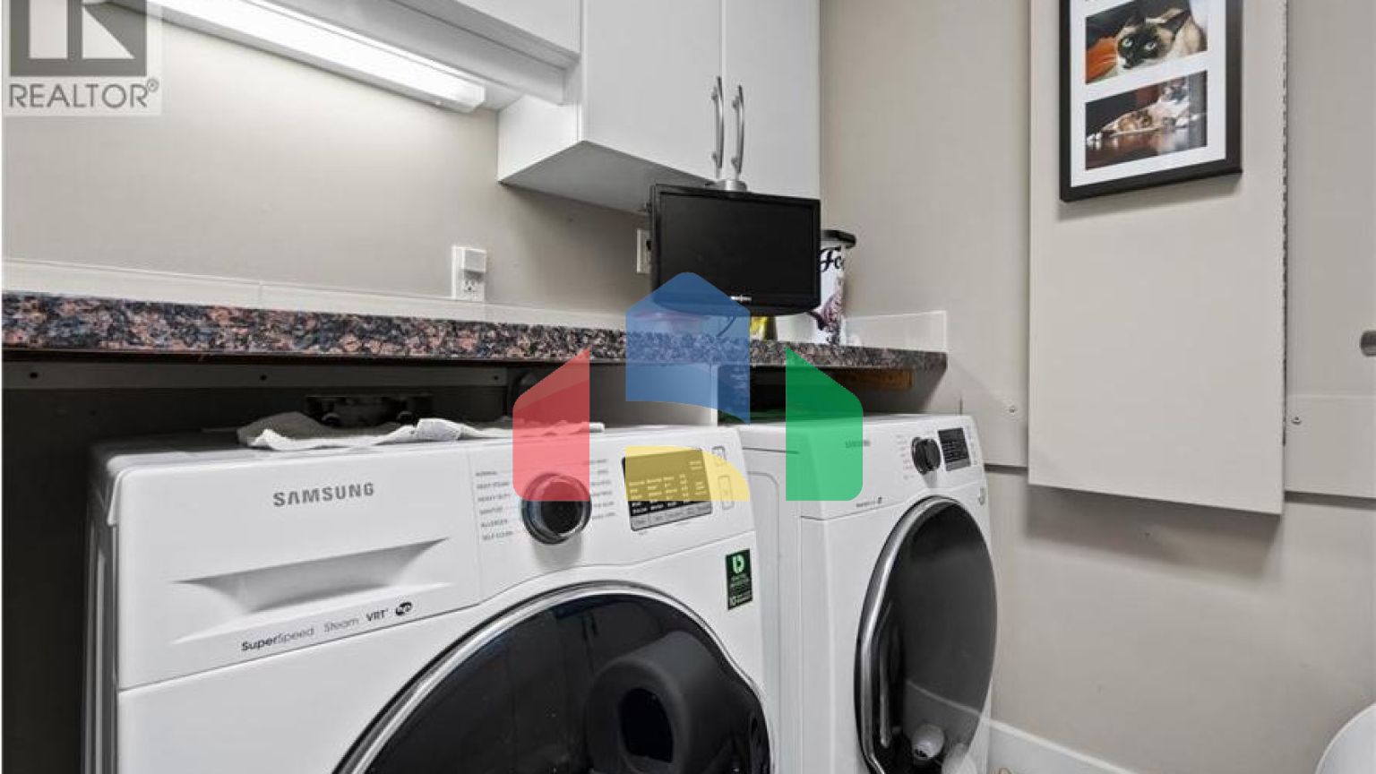 Residential - Single Family Home - Richmond, Canada - Canada