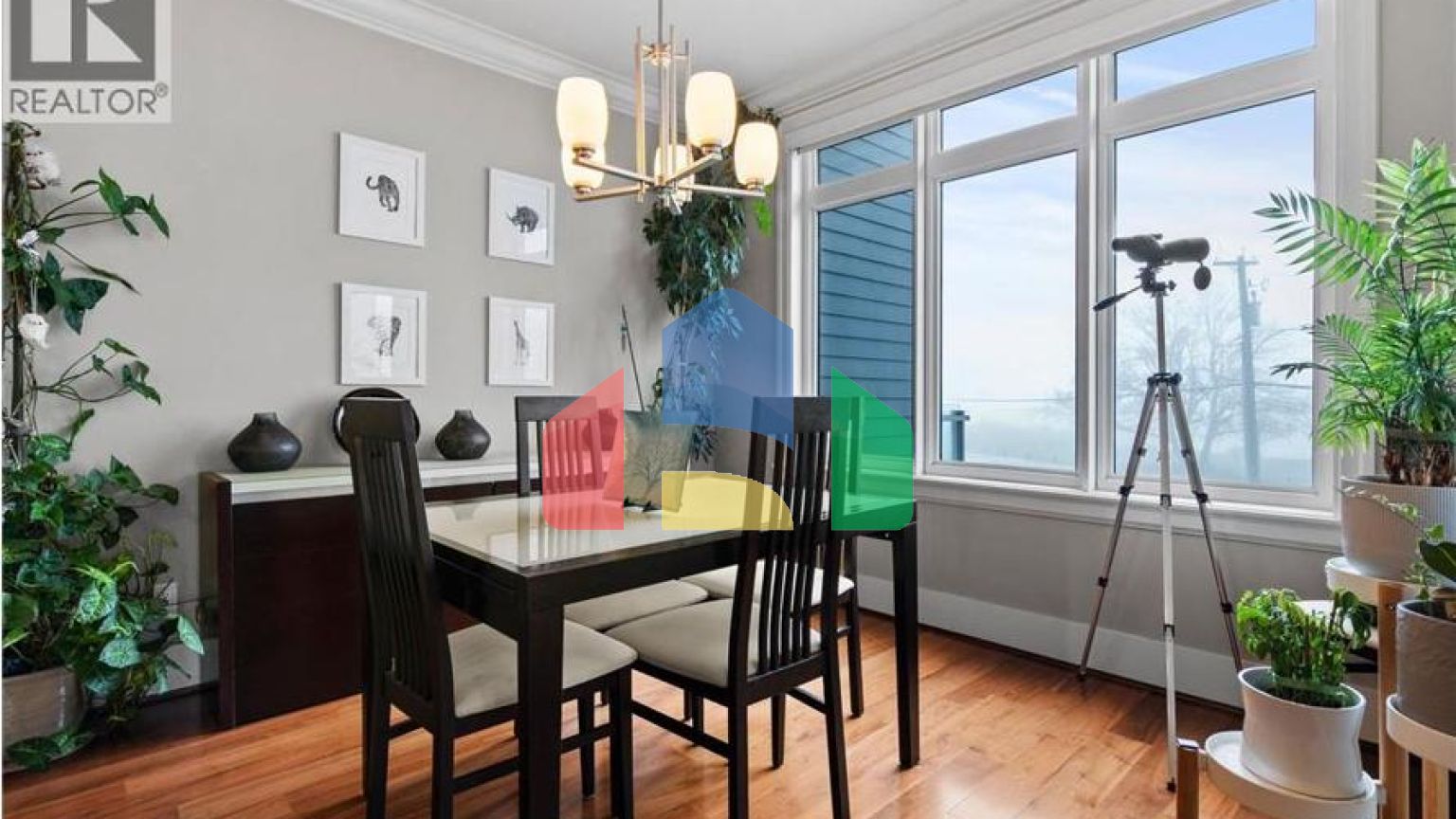 Residential - Single Family Home - Richmond, Canada - Canada