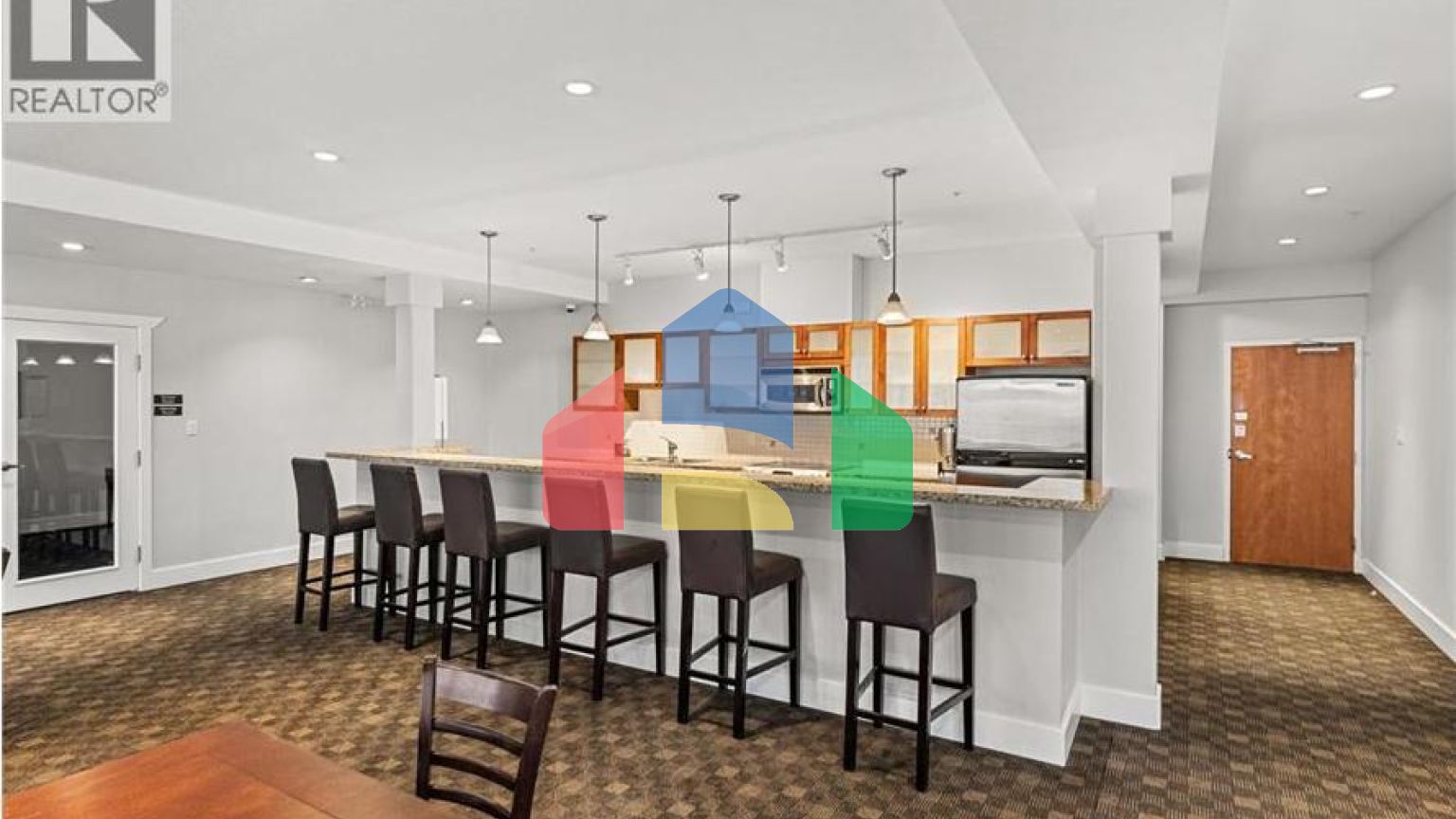 Residential - Single Family Home - Richmond, Canada - Canada