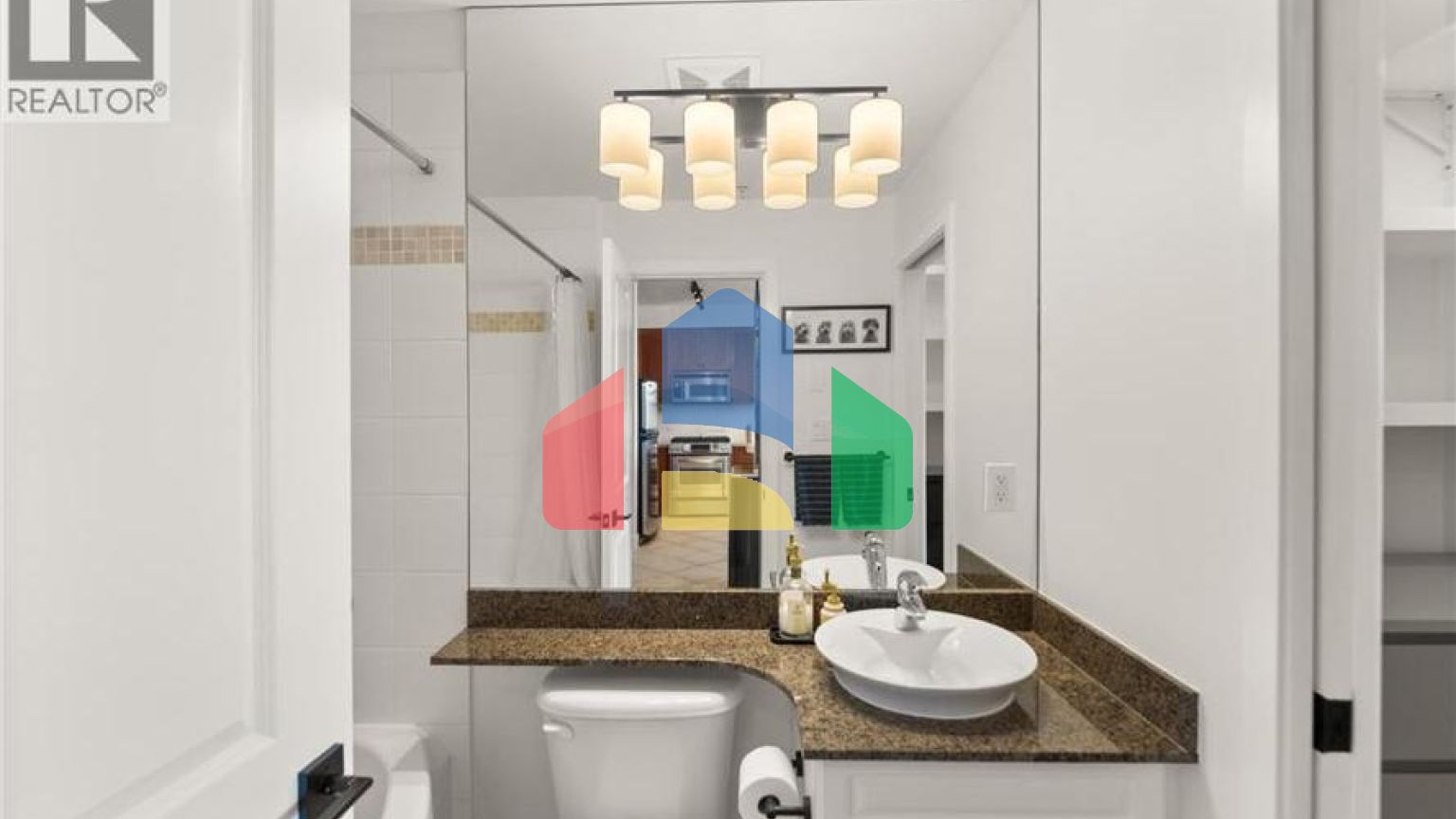 Residential - Single Family Home - Richmond, Canada - Canada