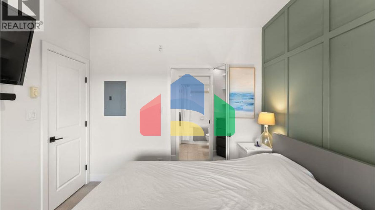 Residential - Single Family Home - Richmond, Canada - Canada