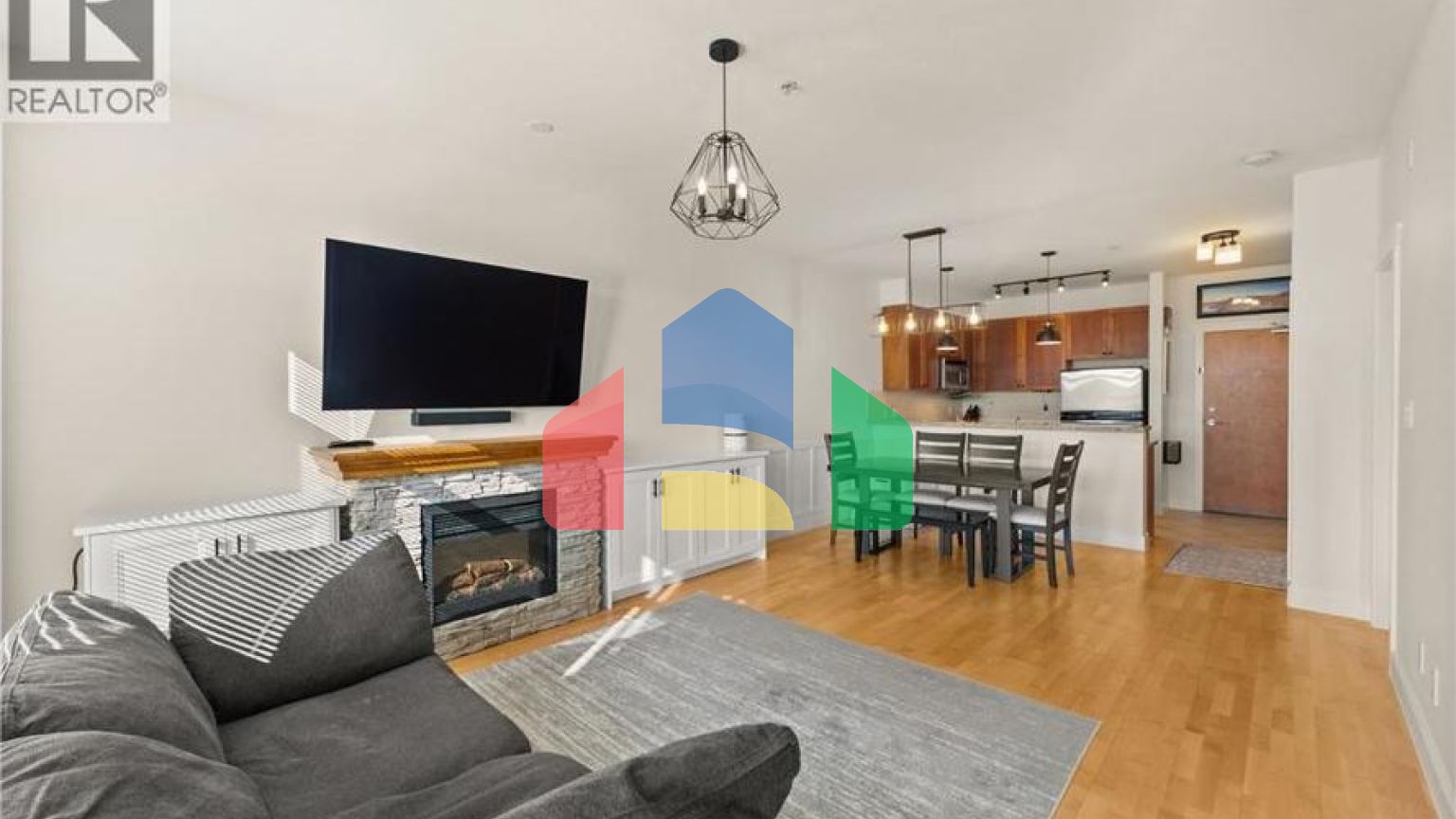 Residential - Single Family Home - Richmond, Canada - Canada