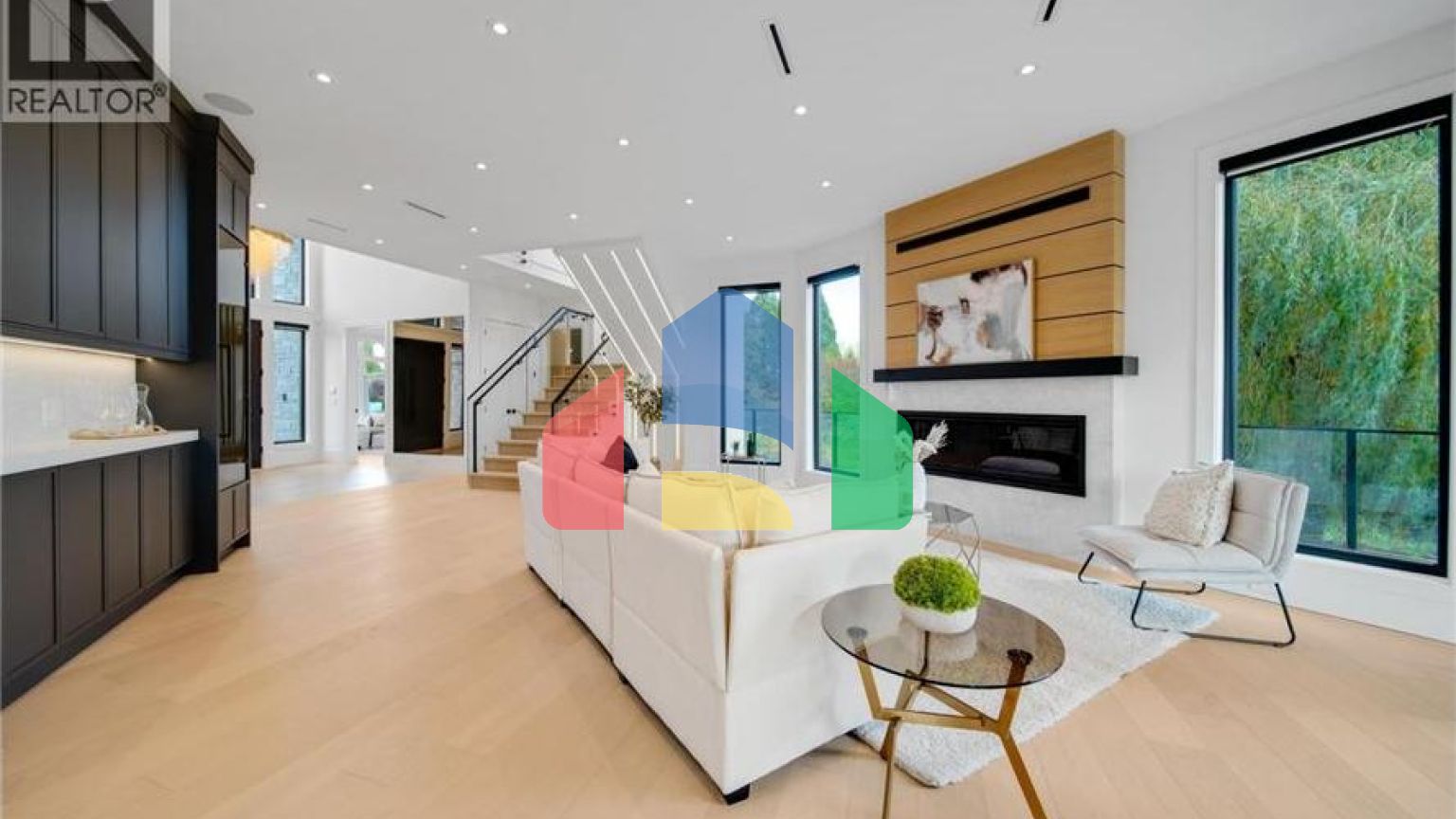 Residential - Single Family Home - Richmond, Canada - Canada